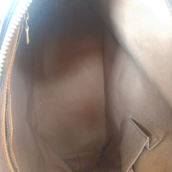 Louis Vuitton Cabas Mezzo - Picture 11 of 12